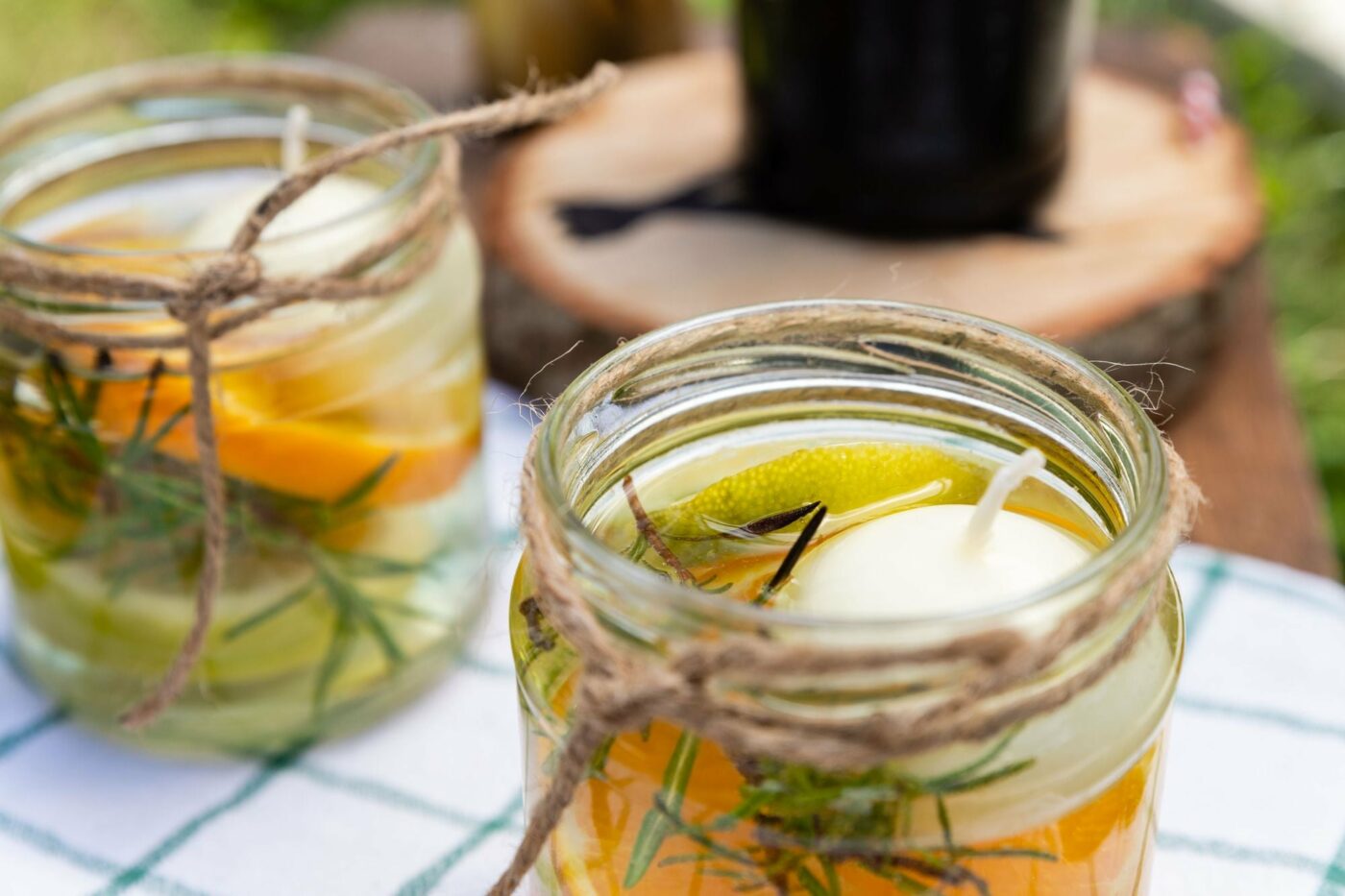 Grill DIY: Tischdeko selber machen DIY Duftkerze 041 min